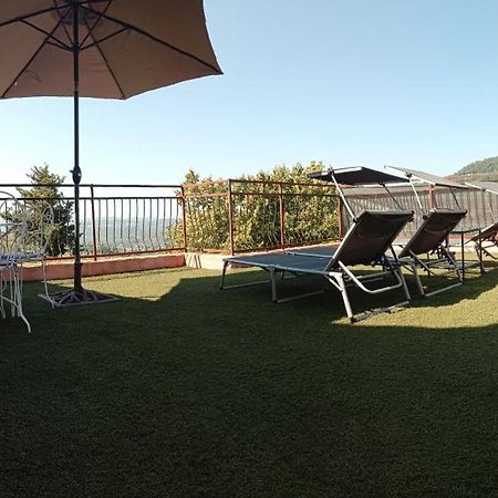 Ferienwohnung De 1 A 6 Avec Terrasse Solarium, Vue Panoramique Et Parking Gratuit Grasse Exterior foto