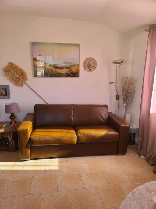 Ferienwohnung De 1 A 6 Avec Terrasse Solarium, Vue Panoramique Et Parking Gratuit Grasse Exterior foto