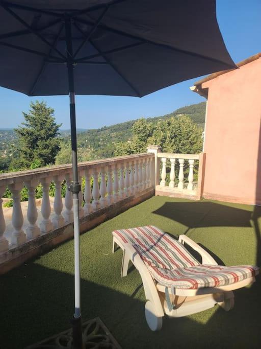 Ferienwohnung De 1 A 6 Avec Terrasse Solarium, Vue Panoramique Et Parking Gratuit Grasse Exterior foto
